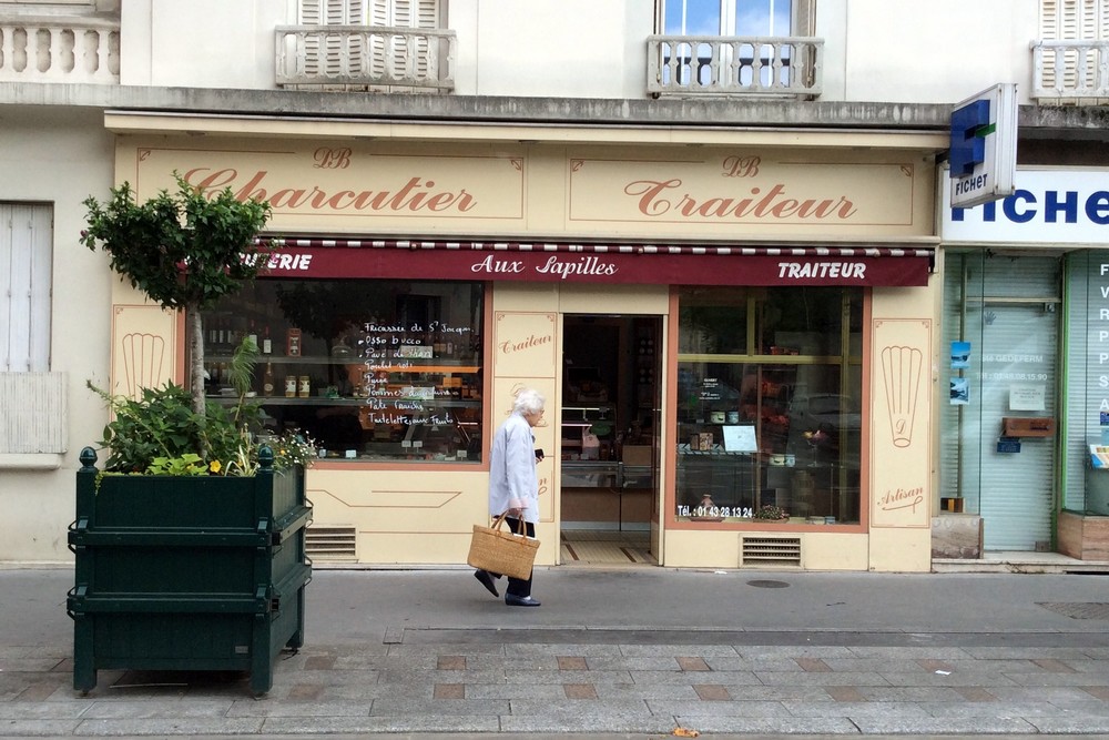 small shop in Paris